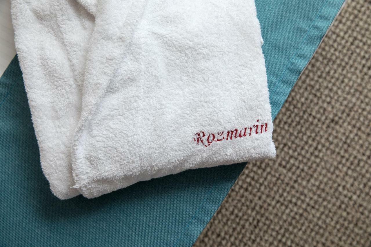 Hotel Rozmarin Predeal Exterior photo